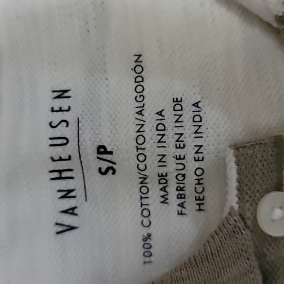 Gently Loved men's golf shirt size small made by Van Heusen mint condition - Picture 7 of 11